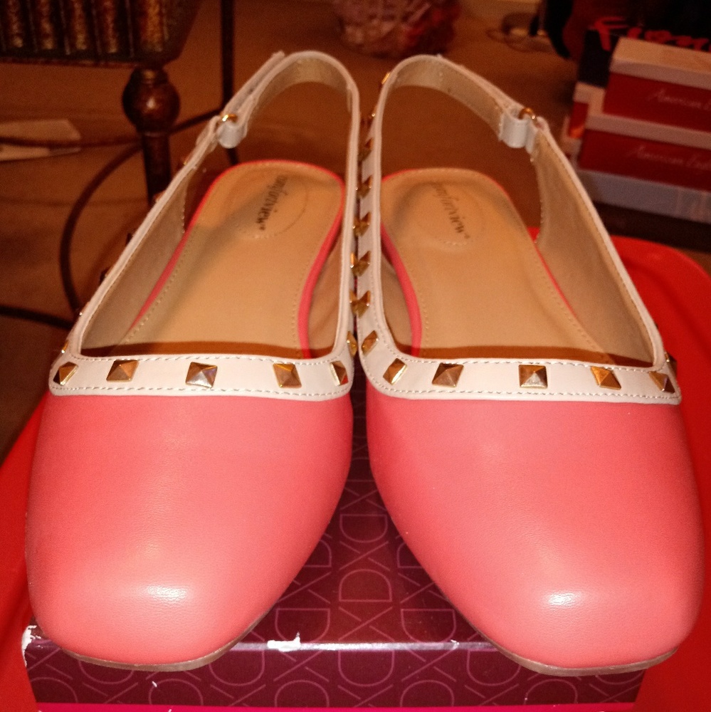 Comfortview coral flats